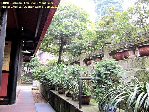 Emeishan 017